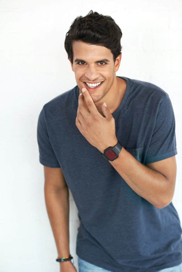 T-shirt fantaisie : entre broderies et passion pour le fantastique